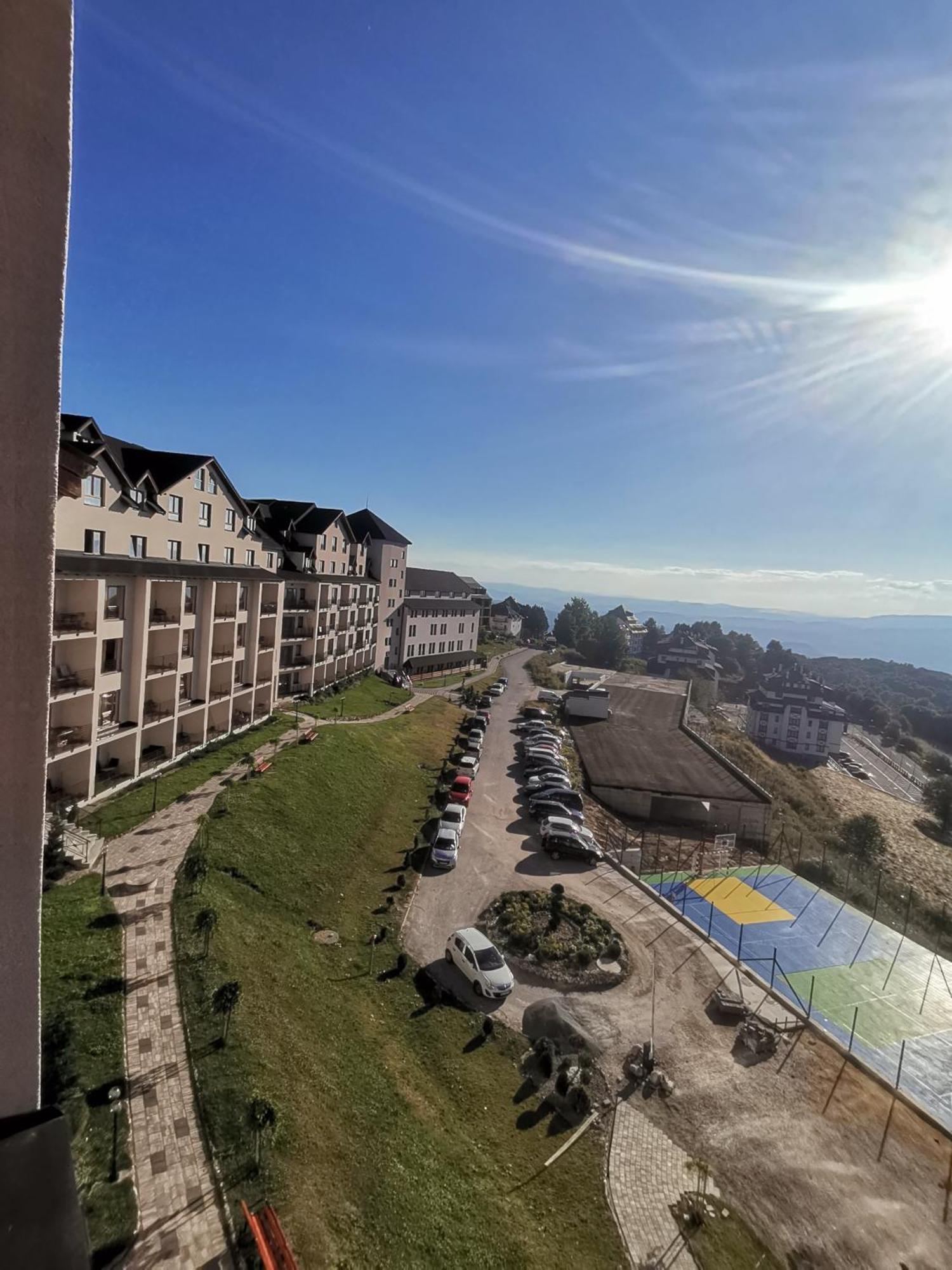 Golden Sky - Milmari Resort & Spa Копаоник Экстерьер фото